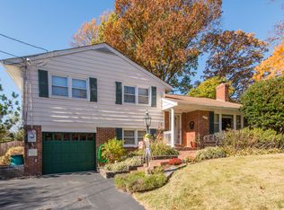 5311 Ferndale St, Springfield, VA 22151