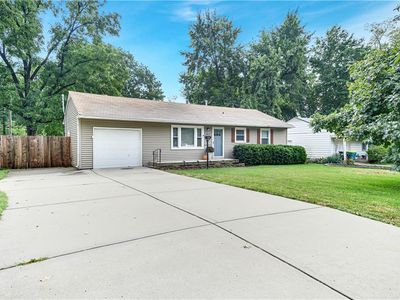 7123 Woodson St, Overland Park, KS, 66204