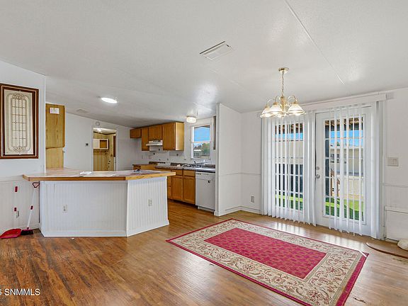 5th image of 218 Archangel Way