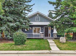 1924 W Glenmount Dr SW, Calgary, AB T3E4B6