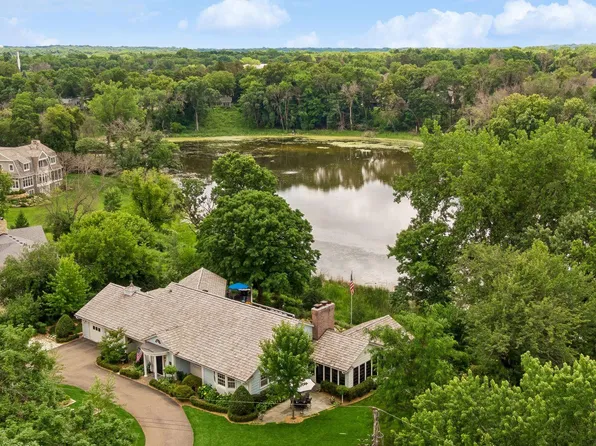 17803 Maple Hill Rd, Wayzata, MN 55391
