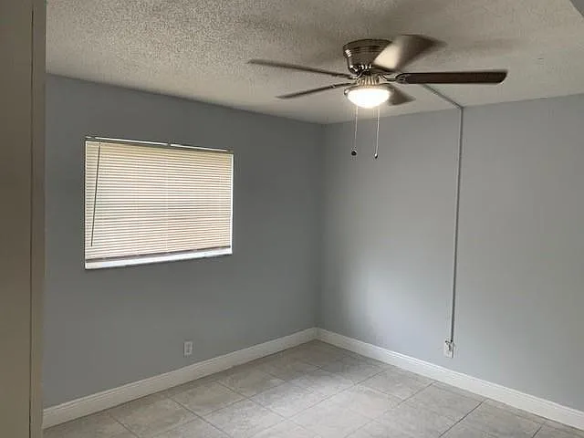 1001 SW 74th Ave #101A — Photo 11