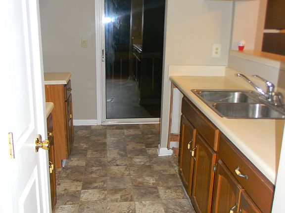 2nd image of 2344 Boone Ct