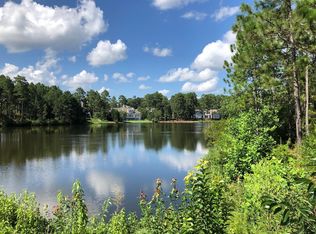 122 Saint Mellions Dr, Pinehurst, NC 28374