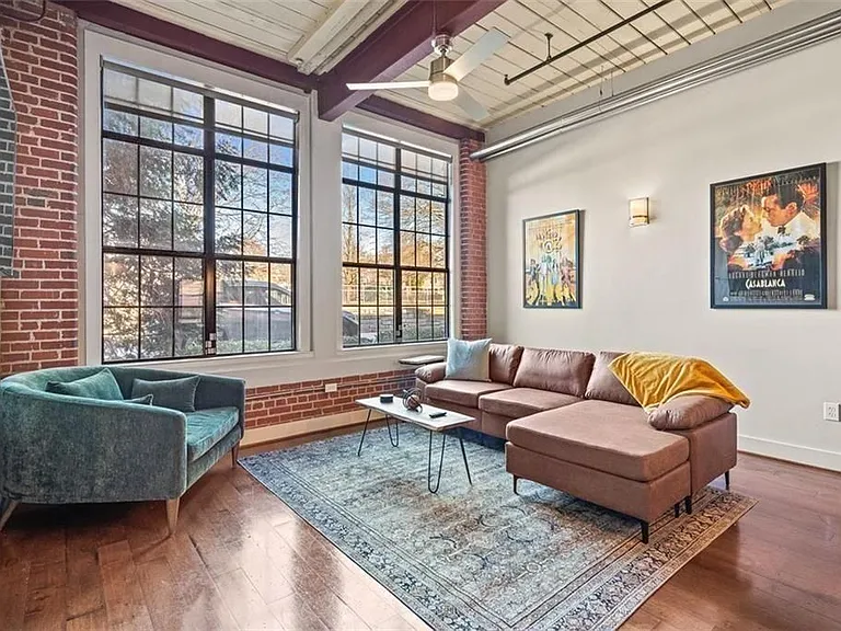 1261 Caroline St #111 — Photo 4