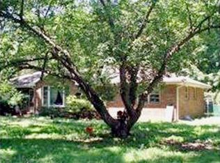 11 Fresh Ponds Rd, Monroe Township, NJ 08831