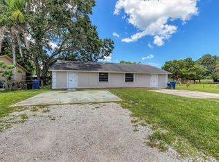3917-3919 3rd Avenue Dr E, Palmetto, FL 34221