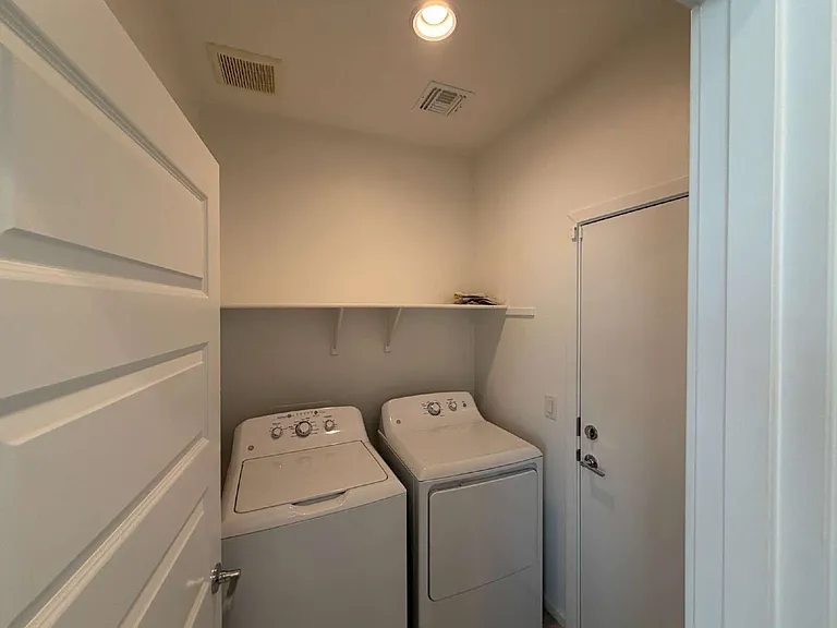 11023 W Atlantis Way — Photo 8