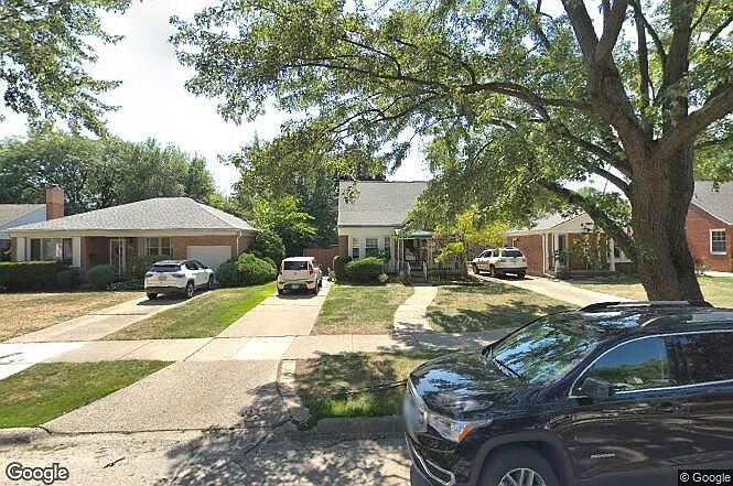 1st image of 21136 Norwood Dr