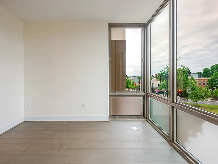 1500 Pennsylvania Ave SE #310 — Photo 7