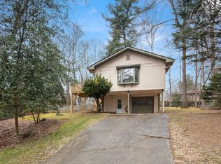 5 Redfern Ct, Fletcher, NC 28732