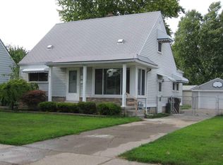 28616 James St, Garden City, MI 48135
