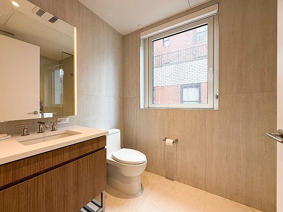 5th image of 1026 3rd Ave #15E