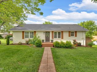 3216 Buckingham Dr, Johnson City, TN 37604
