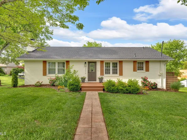 3216 Buckingham Dr, Johnson City, TN 37604