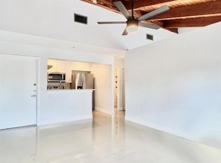 410 SE 13th St APT 5, Fort Lauderdale, FL 33316