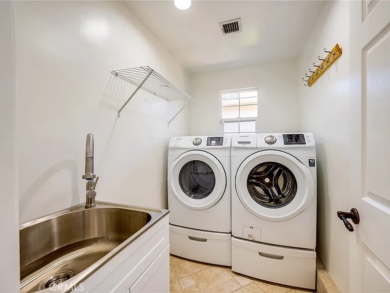 7126 Atheling Way — Photo 21