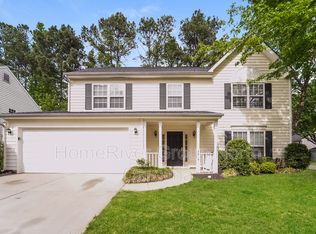2618 Black Cherry Dr, Charlotte, NC 28262