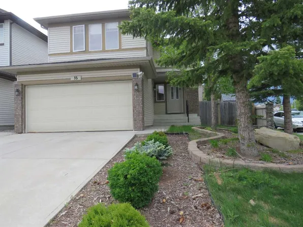 35 NE Panamount Vw NW, Calgary, AB T3K 0A6