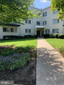 1009 Chillum Rd APT 106, Hyattsville, MD, 20782