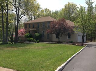 20 Drysdale Ln, Bridgewater, NJ 08807