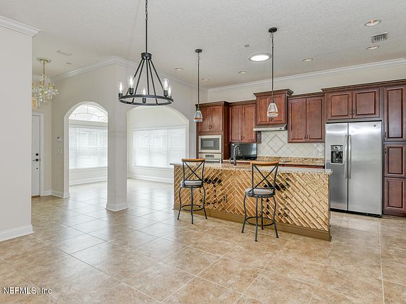 3rd image of 62 CALUSA CROSSING Drive