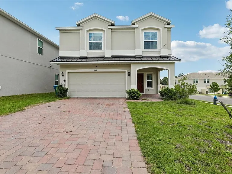 1581 Swan Swim Dr — Photo 1