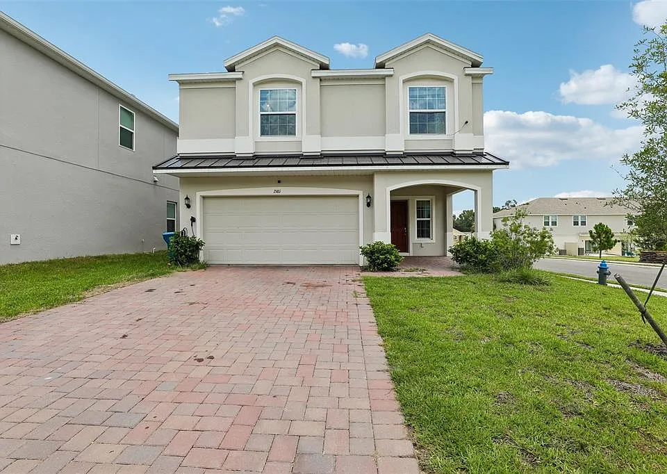 1581 Swan Swim Dr