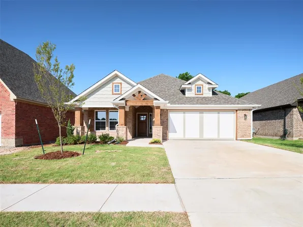 221 Carat Dr, Yukon, OK 73099