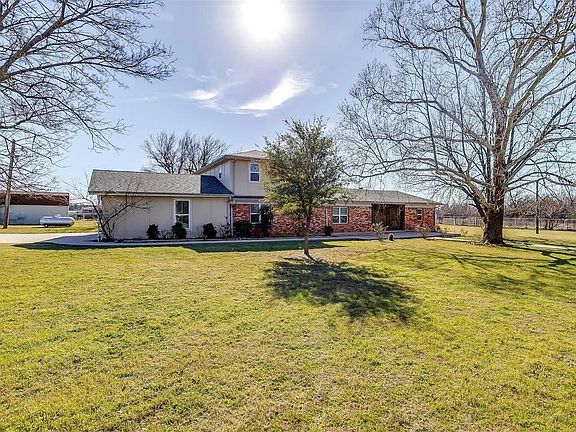 2nd image of 125 County Road 4850