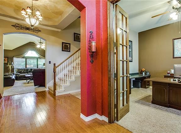 4th image of 3411 Bentley Ct