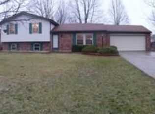 6046 Hummingbird Dr, Mason, OH 45040