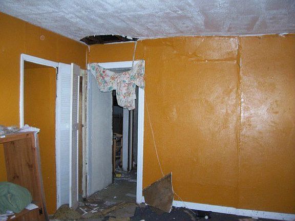 3rd image of 8010 S Nassau Cir