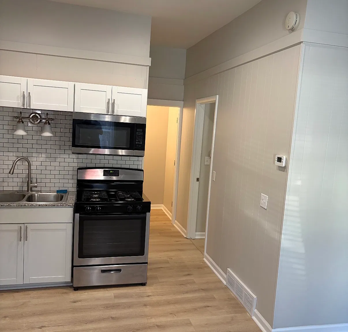 1 bed, 500 sqft, $1,495 — Photo 4