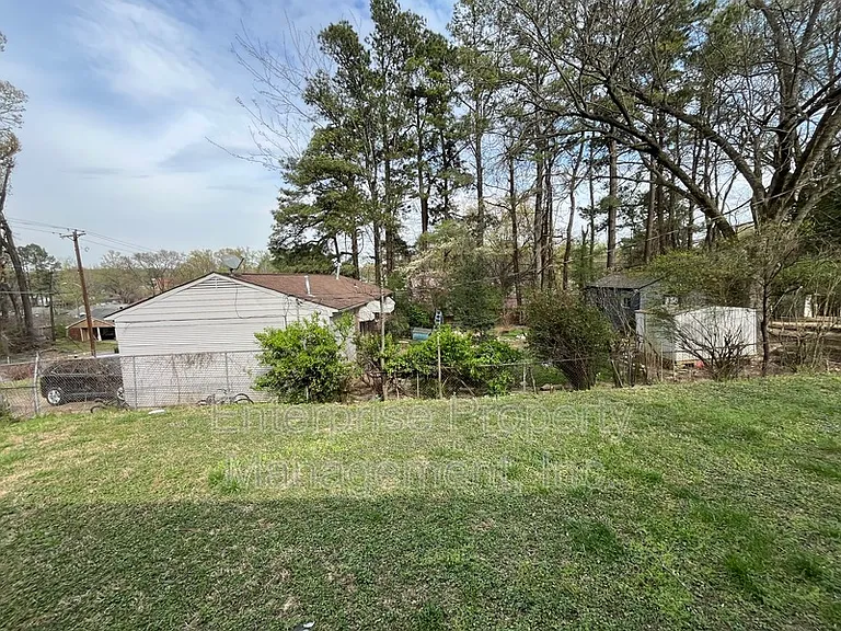 3736 Debby Dr — Photo 19
