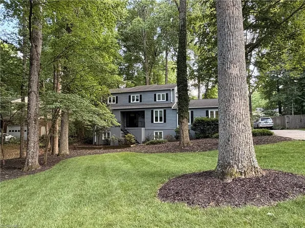 4803 Horseshoe Ln, Greensboro, NC 27410
