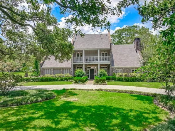 199 Sauve Rd, River Ridge, LA 70123