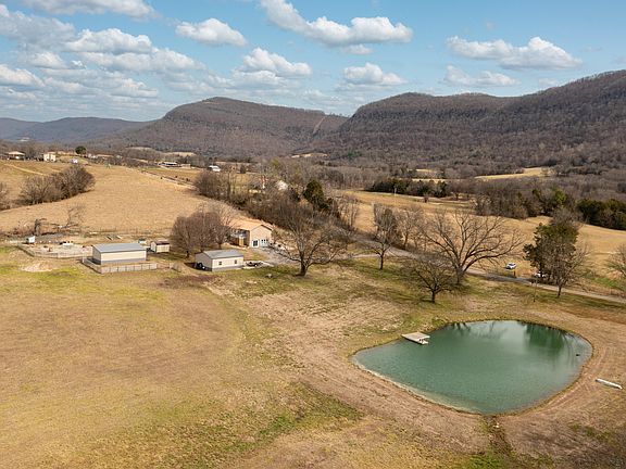 2nd image of 10115 Upper East Valley Rd