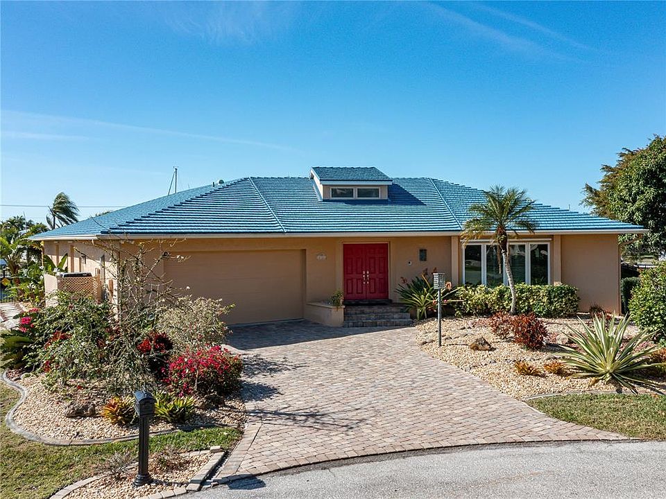 1st image of 2721 Hibiscus Ct