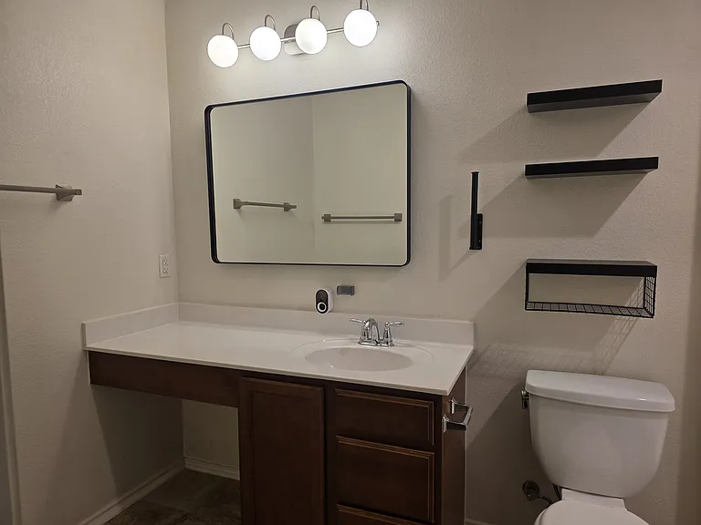 1119 Lonesome Oak Dr — Photo 25