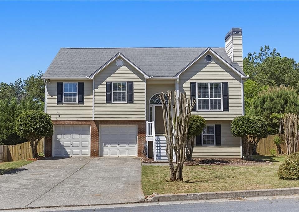 1st image of 26 Ann Cir SE