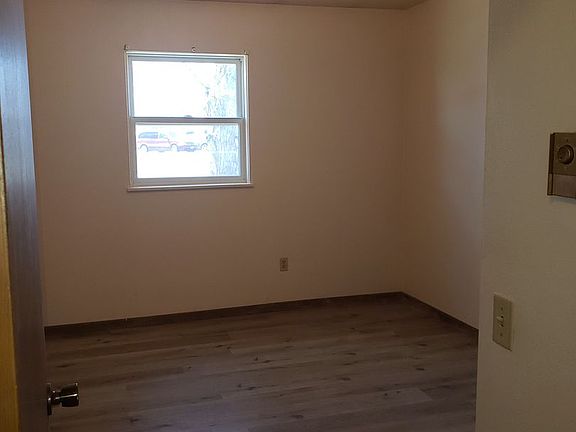 5th image of 1401 Gardenette Dr #3