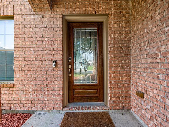 5th image of 11130 Lovington Dr