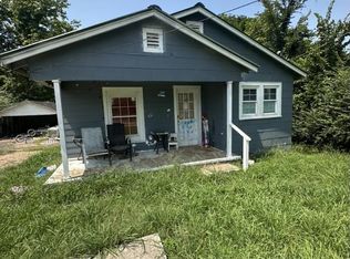 229 Washington Ave, Camden, TN 38320