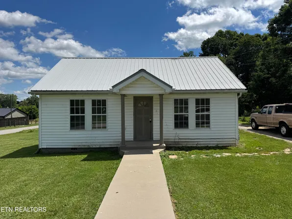 1028 Frank Campbell Rd, Jamestown, TN 38556
