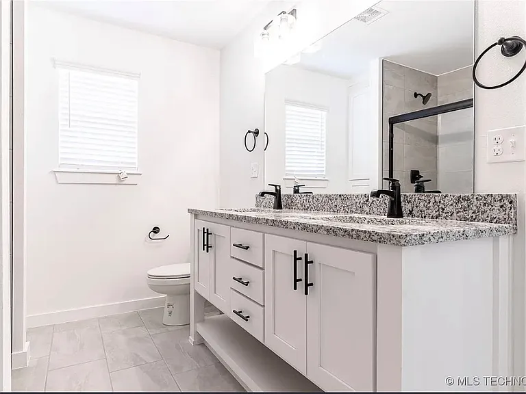 14620 S Lakewood Pl — Photo 5