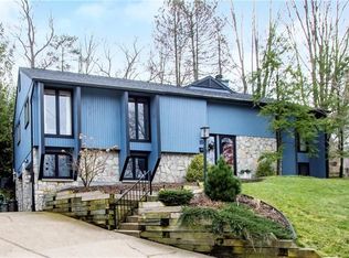 156 Dillon Dr, Pittsburgh, PA 15243