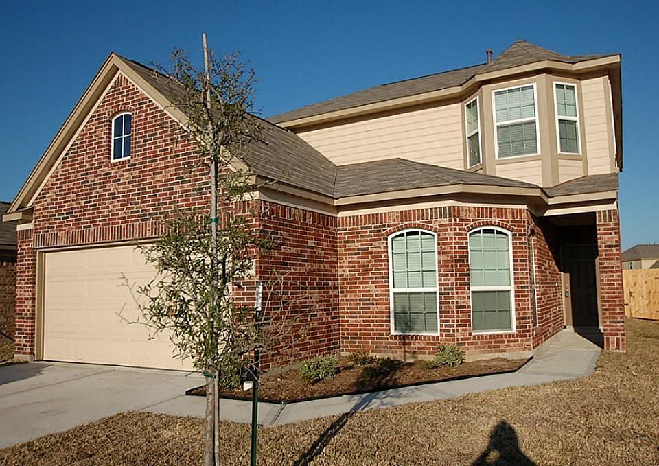 1st image of 14914 Vinegrove Falls Ct