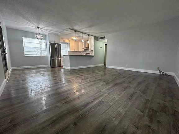 4th image of 292 Piedmont G #292
