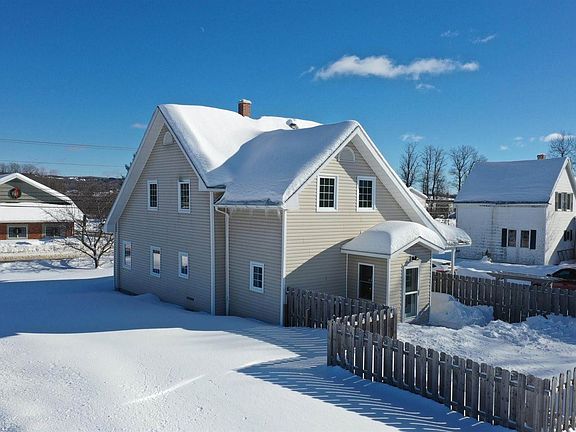 4th image of this home